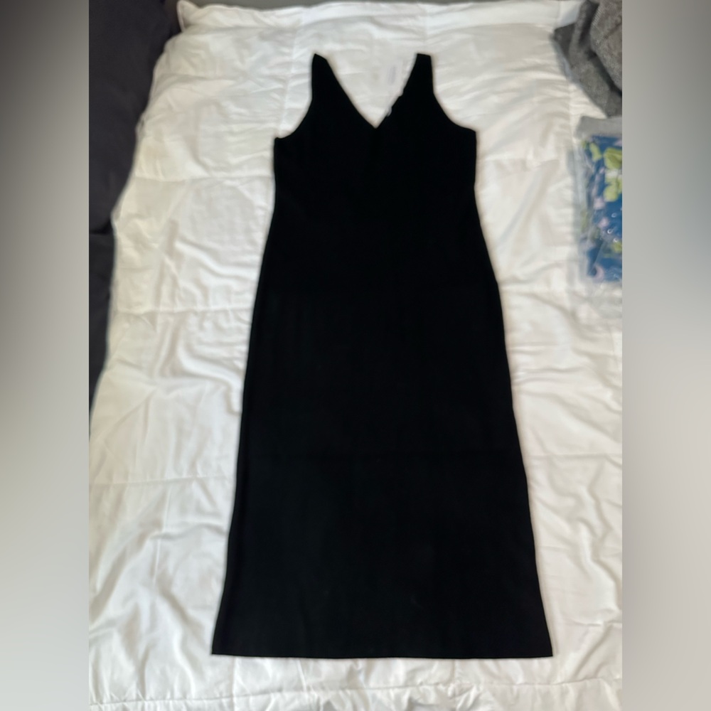 Black Ribbed sweater Midi Dress Sleeveless V-Neck